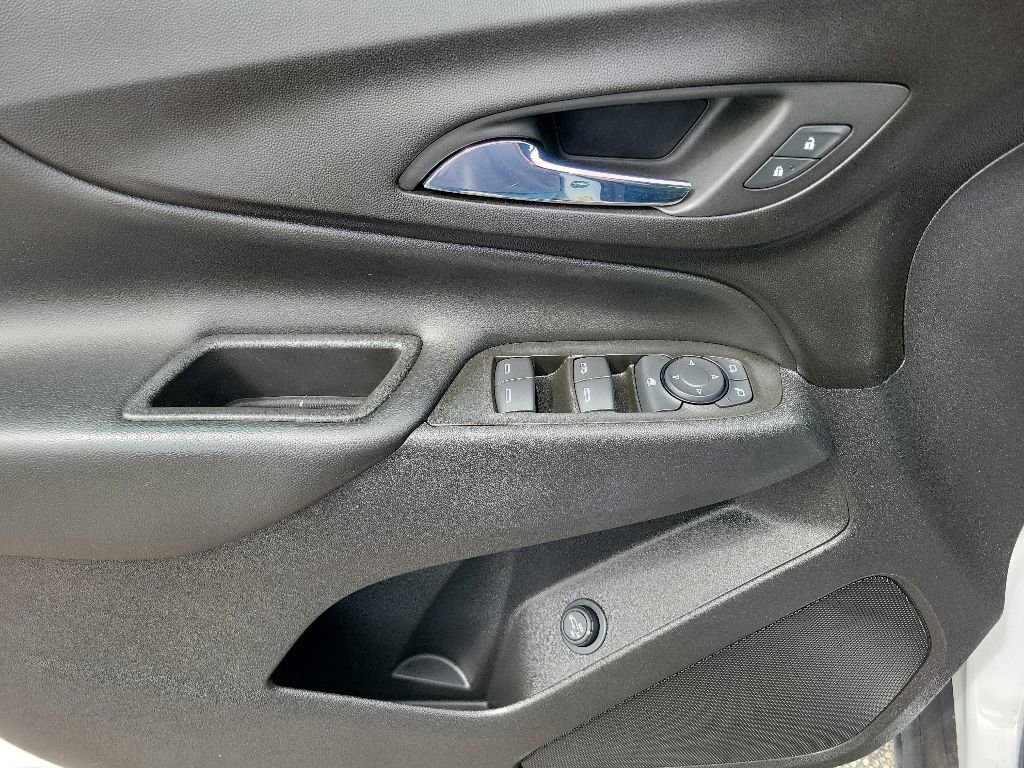 Used 2022 Chevrolet Equinox LT AWD/4WD image 12