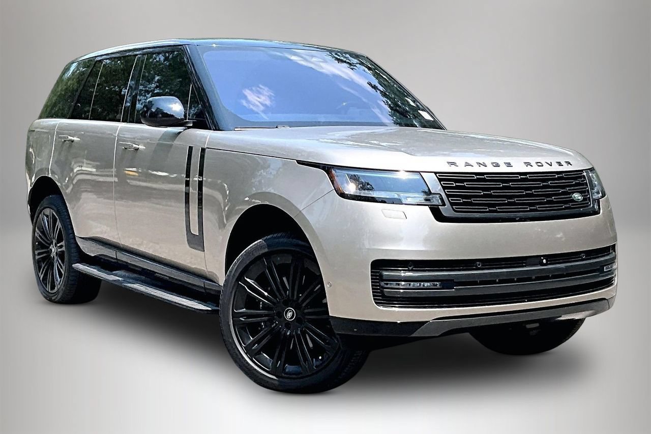 Used 2023 Land Rover Range Rover SE AWD/4WD image 2