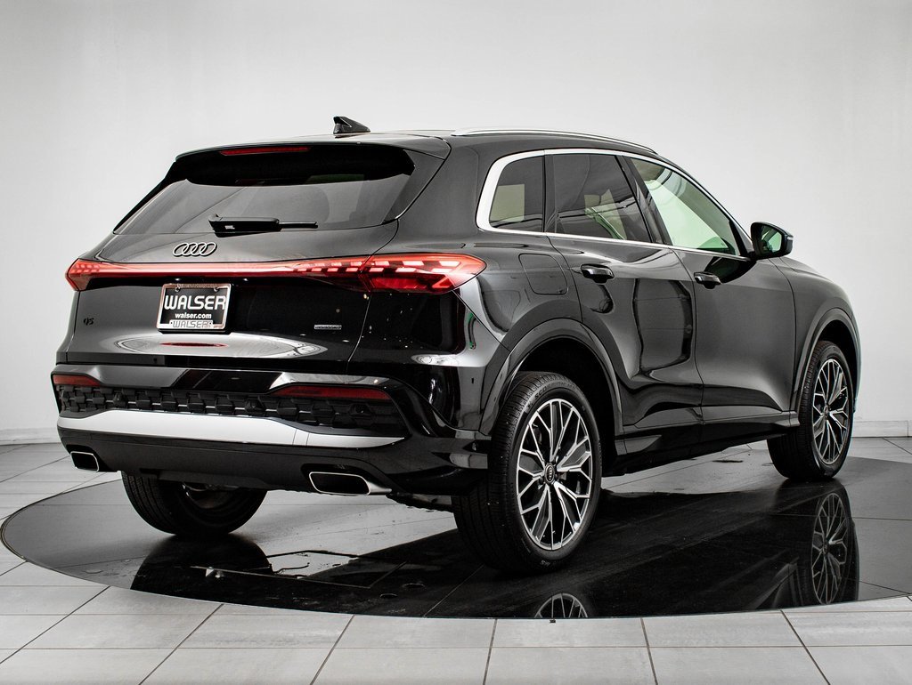Certified 2025 Audi Q5 2.0T Premium Plus image 7