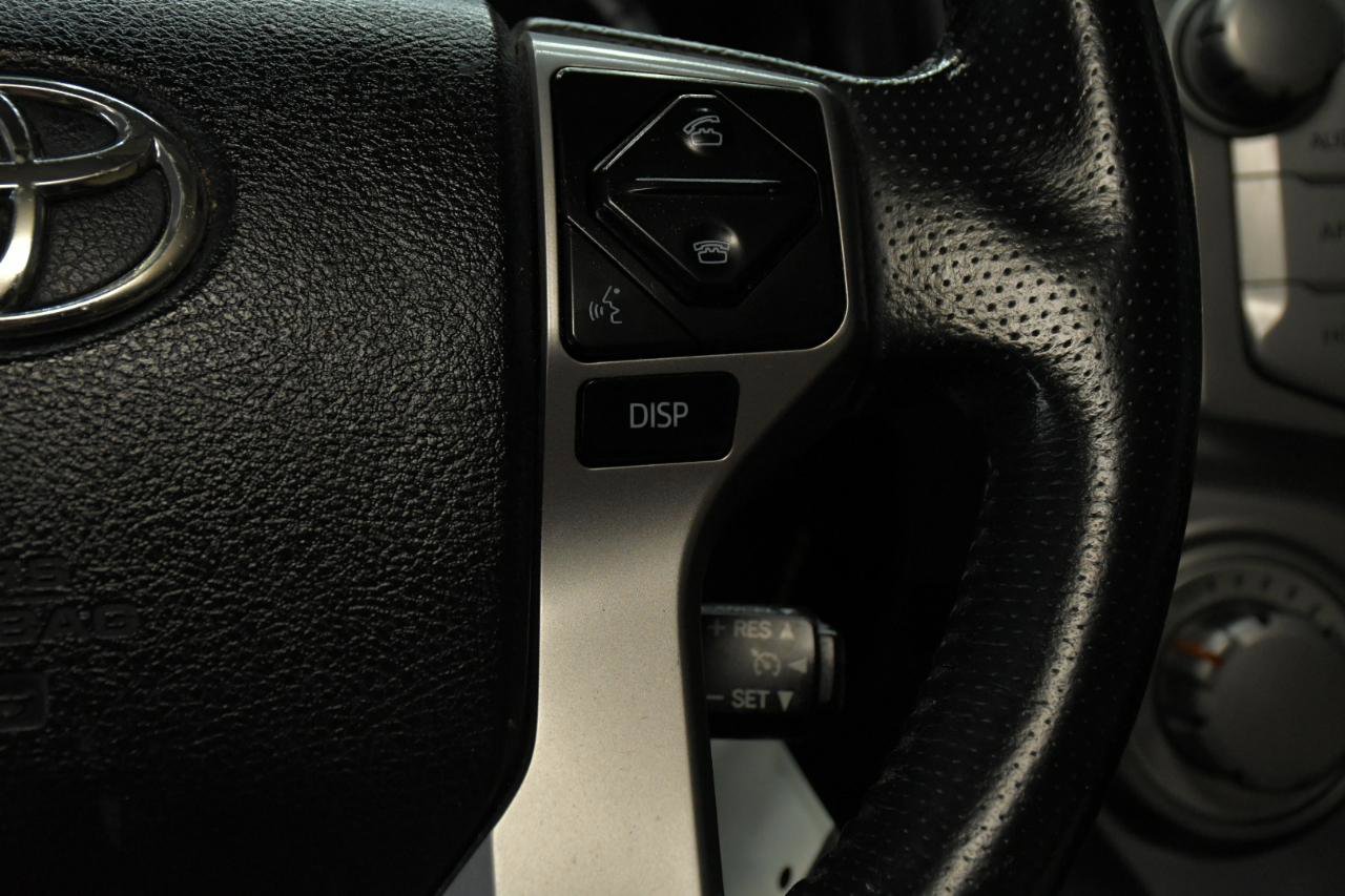 Used 2015 Toyota 4Runner SR5 image 18