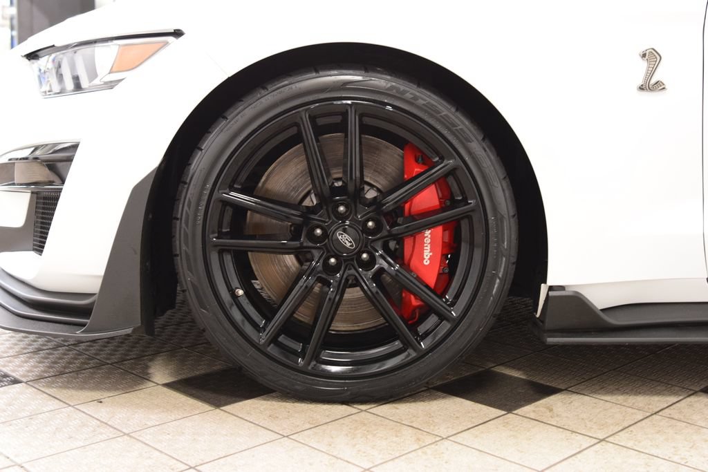 Used 2020 Ford Mustang Shelby GT500 w/ Technology Package RWD image 27