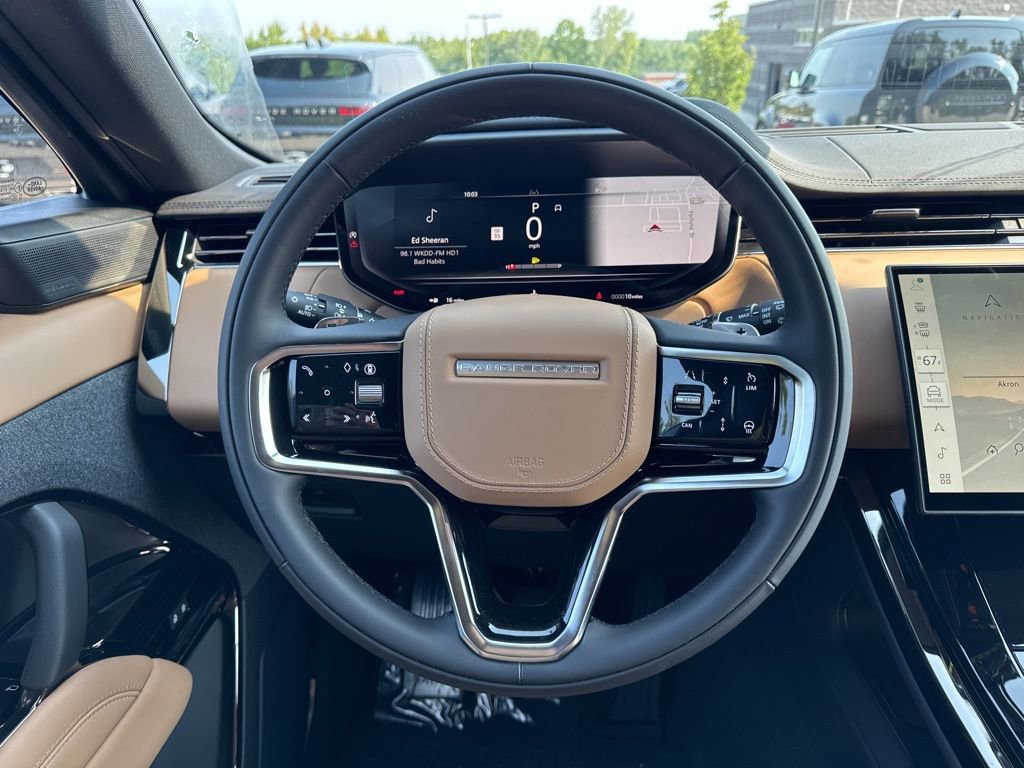 New 2024 Land Rover Range Rover Sport SE image 16