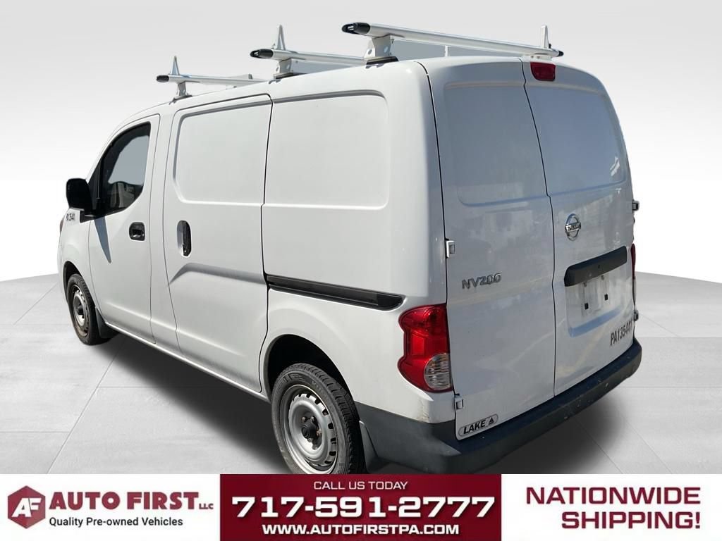 Used 2020 Nissan NV200 S FWD image 2