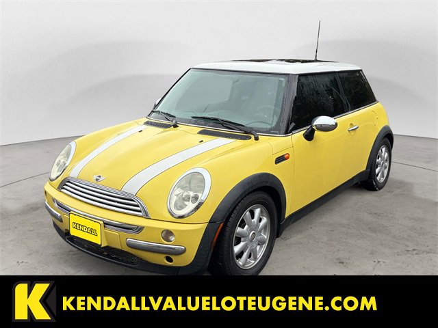 Used 2004 MINI Cooper Hardtop image 1