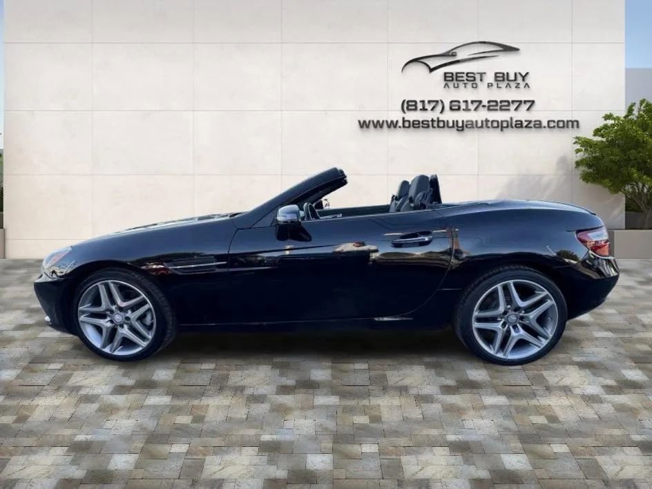 Used 2014 Mercedes-Benz SLK 250 image 7