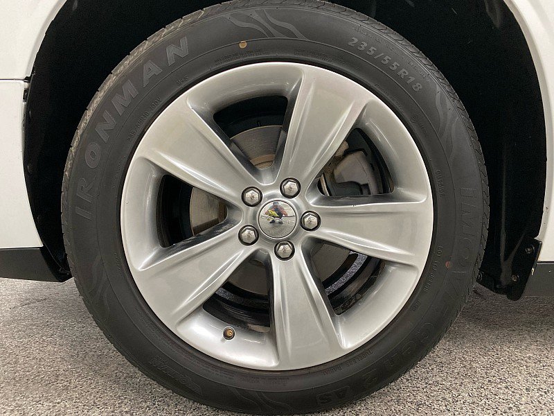 Used 2021 Dodge Challenger SXT image 22