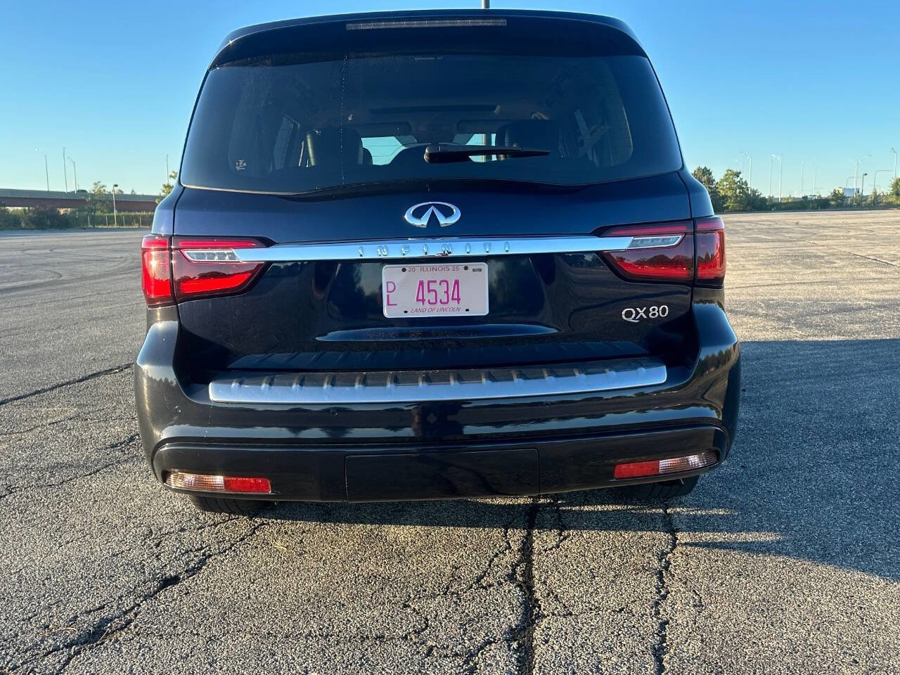 Used 2018 INFINITI QX80 4WD w/ Driver Assistance Package image 10