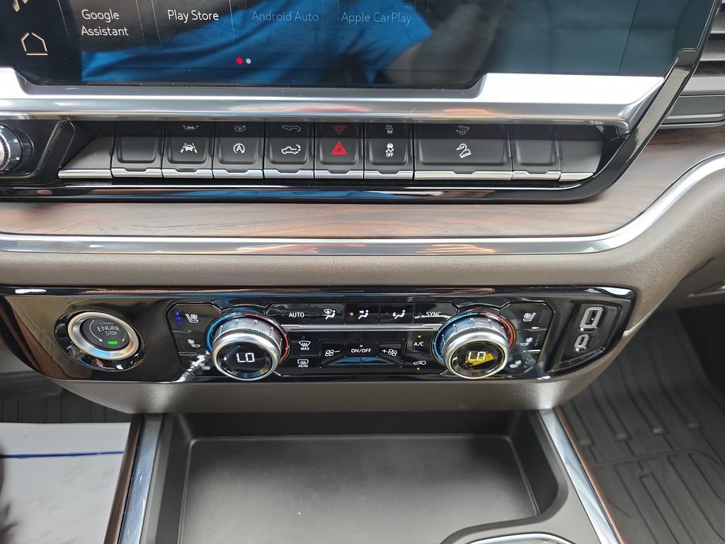 Used 2023 GMC Sierra 1500 SLT AWD/4WD image 24