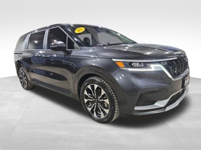 Used 2022 Kia Carnival EX