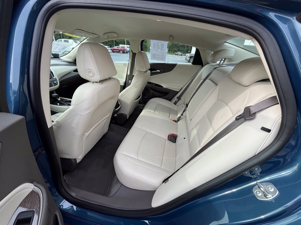 Used 2024 Chevrolet Malibu LT FWD image 15