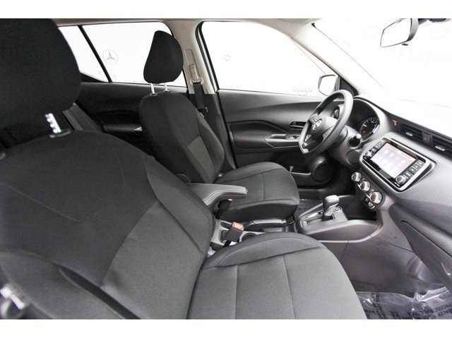 Certified 2025 Nissan Kicks Play S FWD image 11