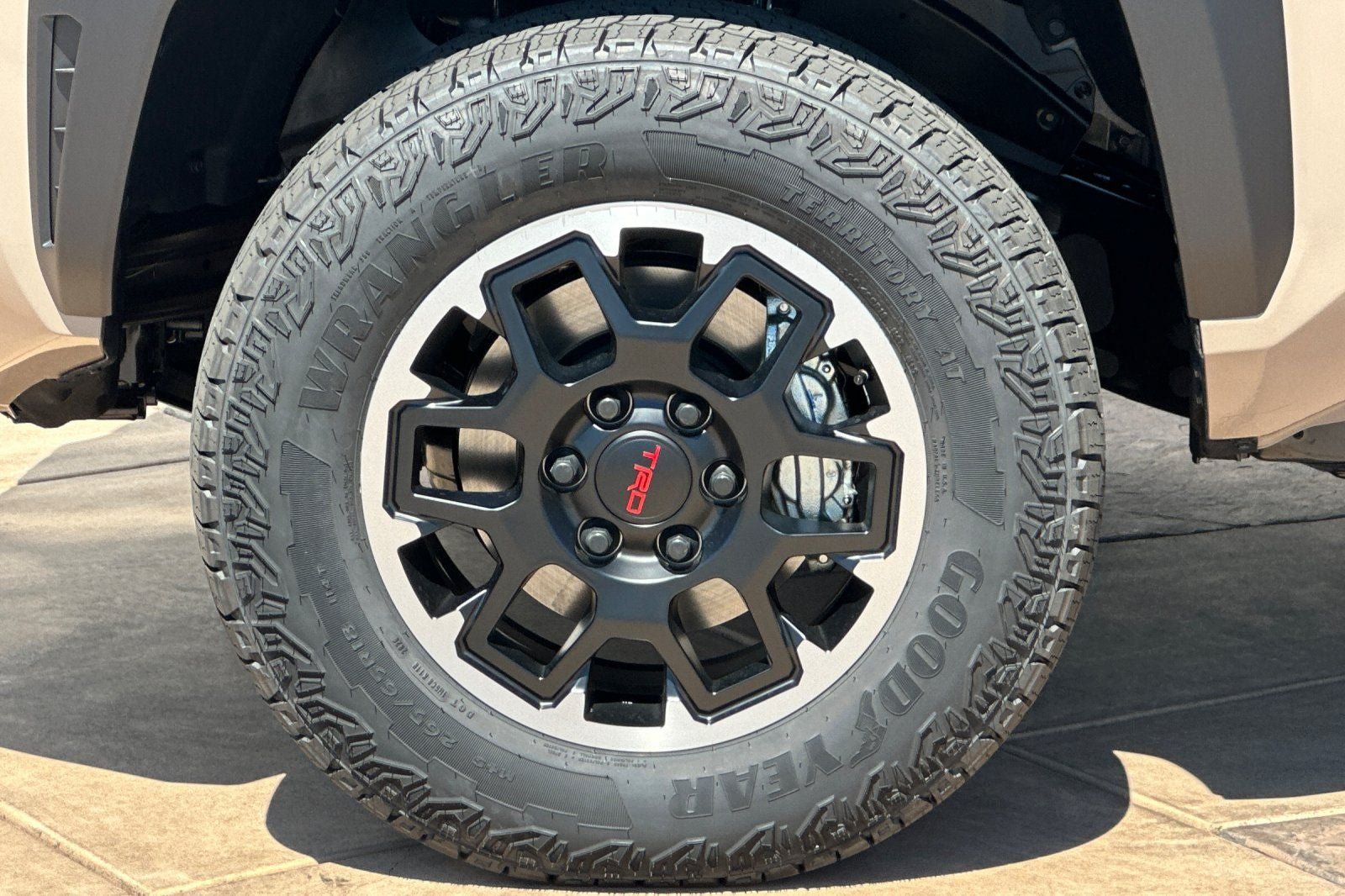 New 2026 Toyota Tacoma TRD Off-Road w/ TRD Off Road Premium Package AWD/4WD image 32