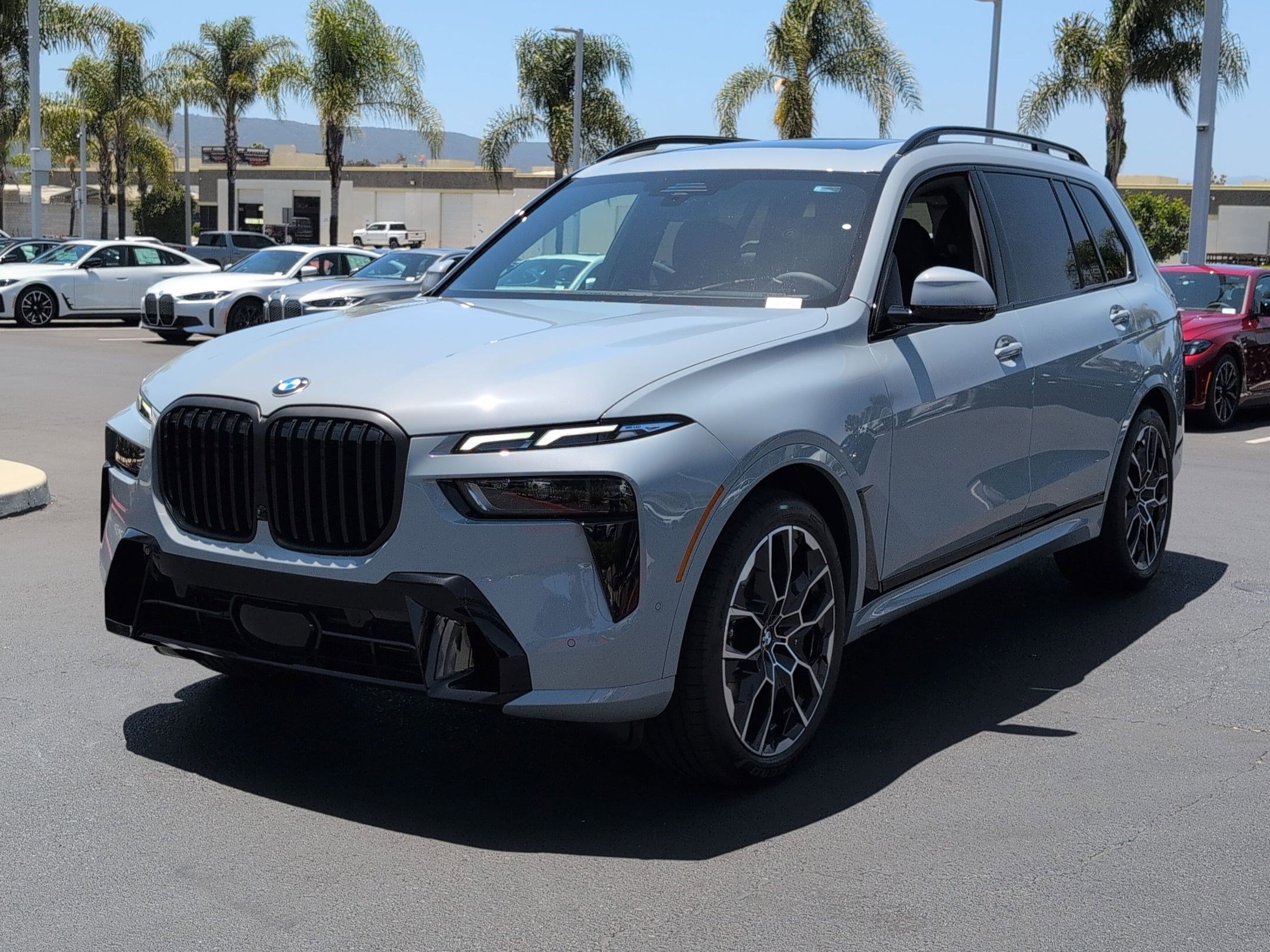 New 2027 BMW X7 xDrive40i w/ M Sport Package AWD/4WD image 5