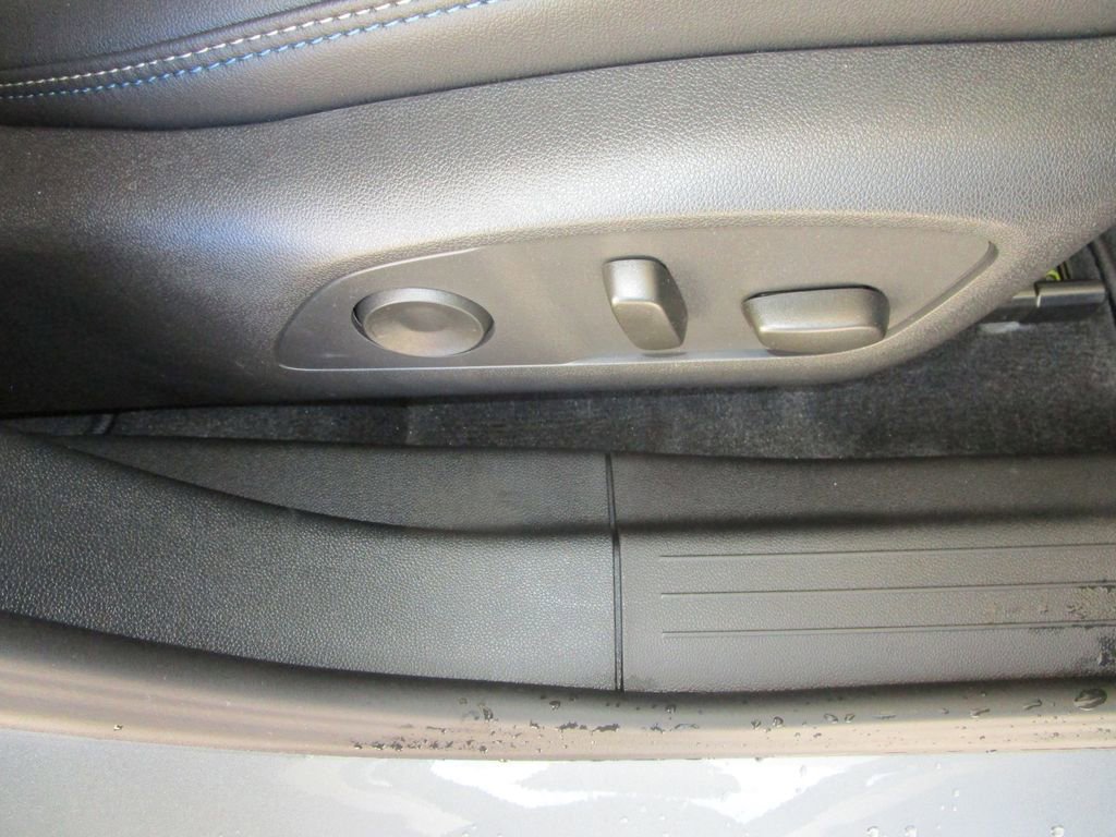 New 2026 Chevrolet Equinox EV LT w/ Convenience Package II image 27