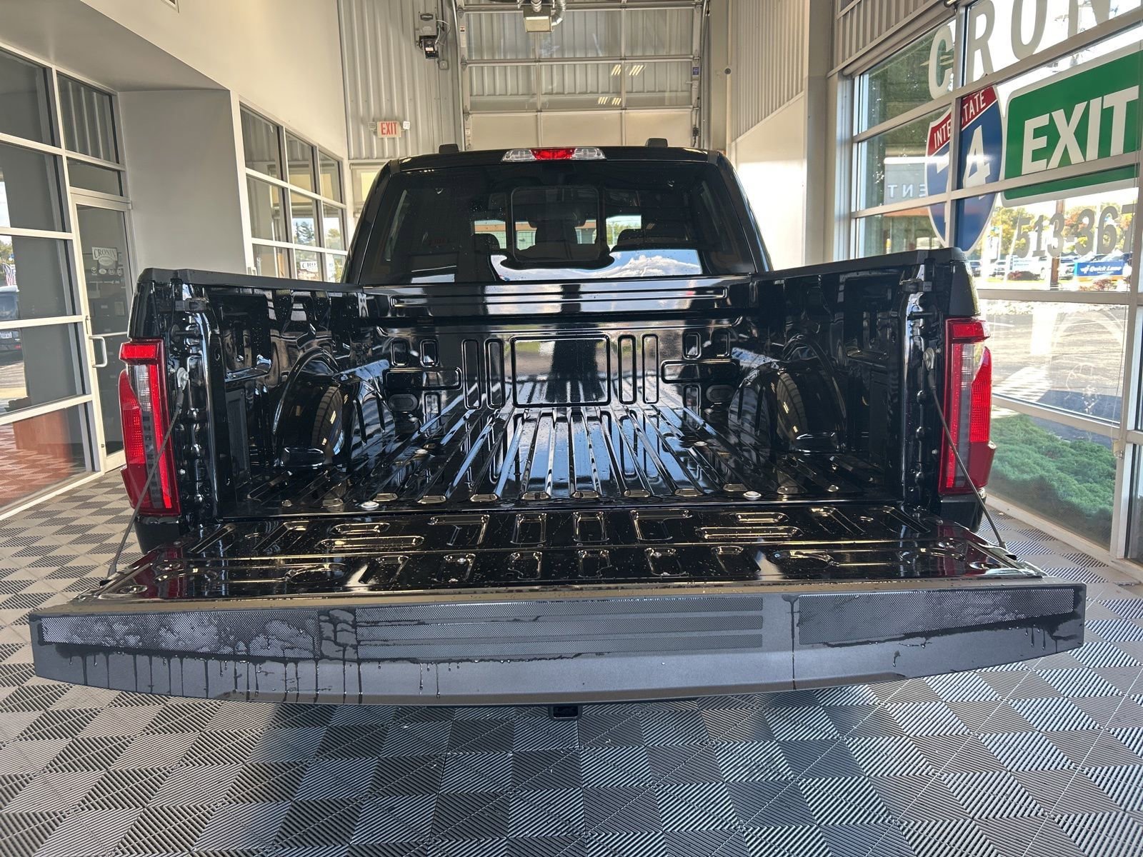 New 2025 Ford F150 XLT w/ Equipment Group 302A MID image 7