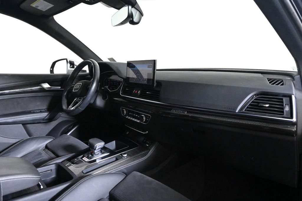 Used 2023 Audi SQ5 Prestige w/ Prestige Package AWD/4WD image 15