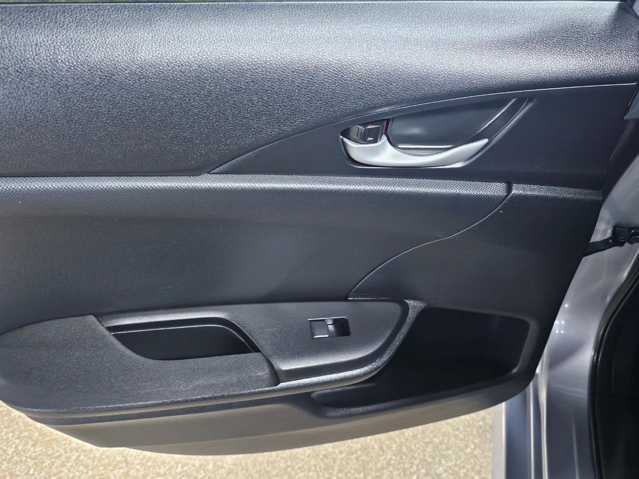 Used 2020 Honda Civic LX image 16