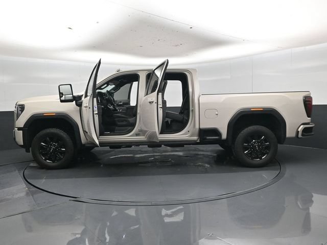 Used 2026 GMC Sierra 2500 AT4 w/ AT4 Premium Plus Package AWD/4WD image 58