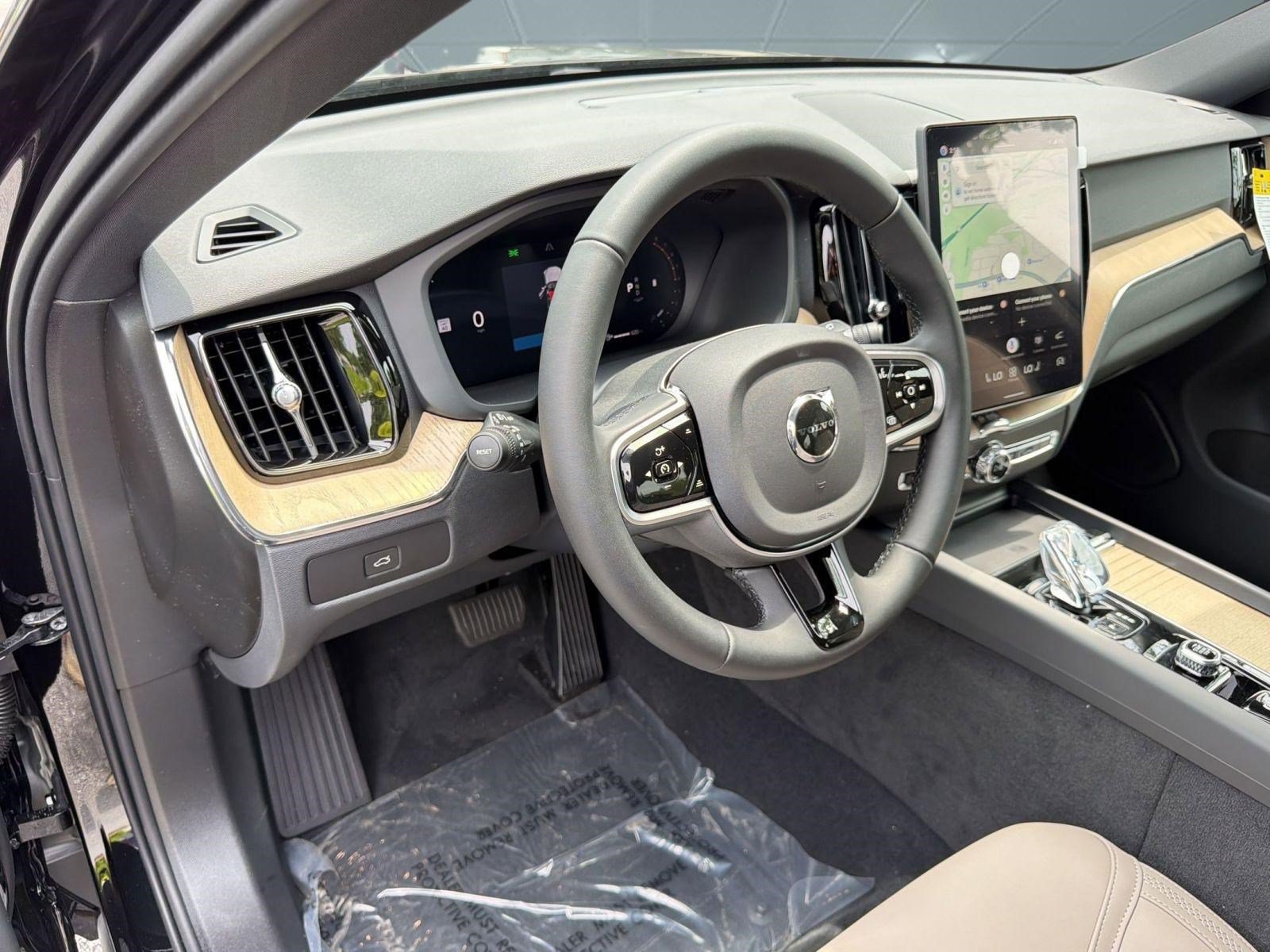 New 2026 Volvo XC60 B5 Plus w/ Protection Package AWD/4WD image 4