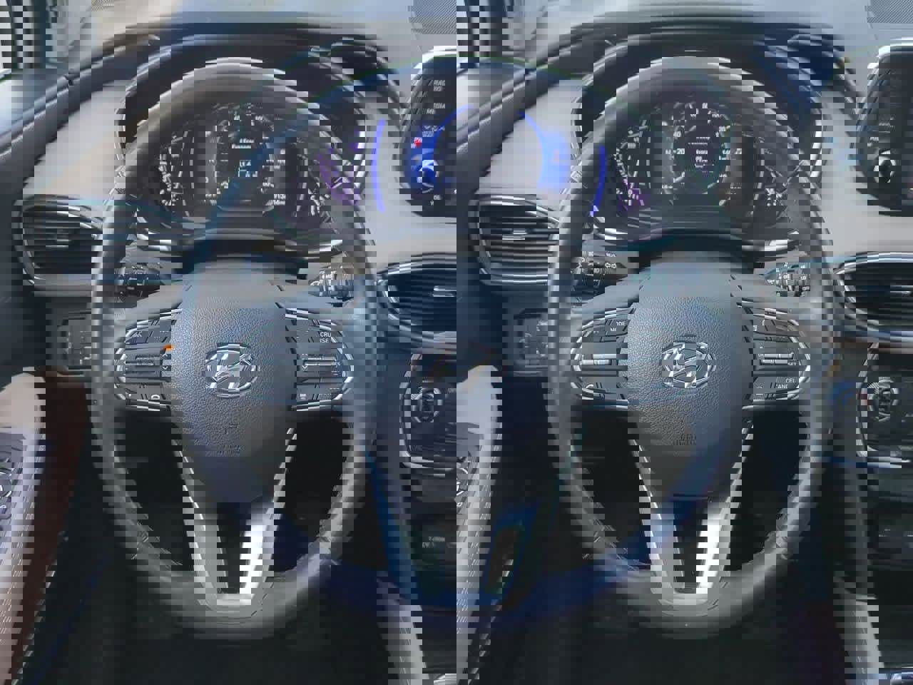 Used 2019 Hyundai Santa Fe Limited image 23