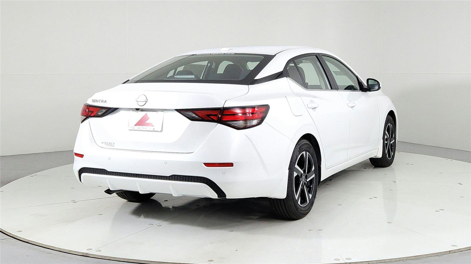 New 2025 Nissan Sentra SV w/ All-Weather Package image 4