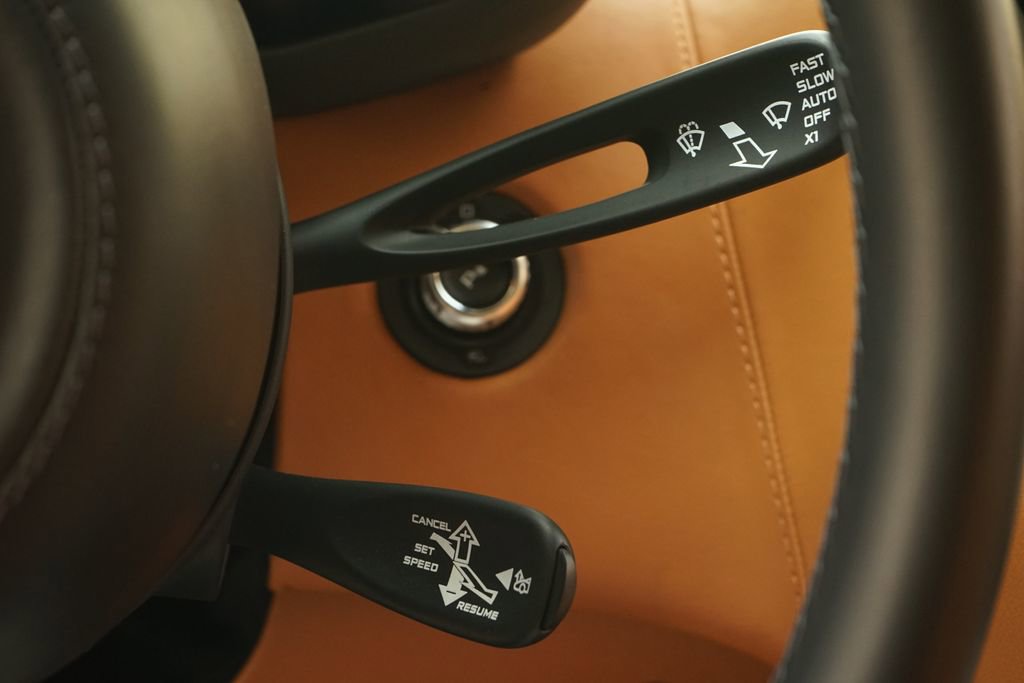 Used 2021 McLaren GT image 19