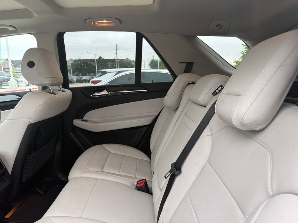Used 2016 Mercedes-Benz GLE 400 4MATIC image 5