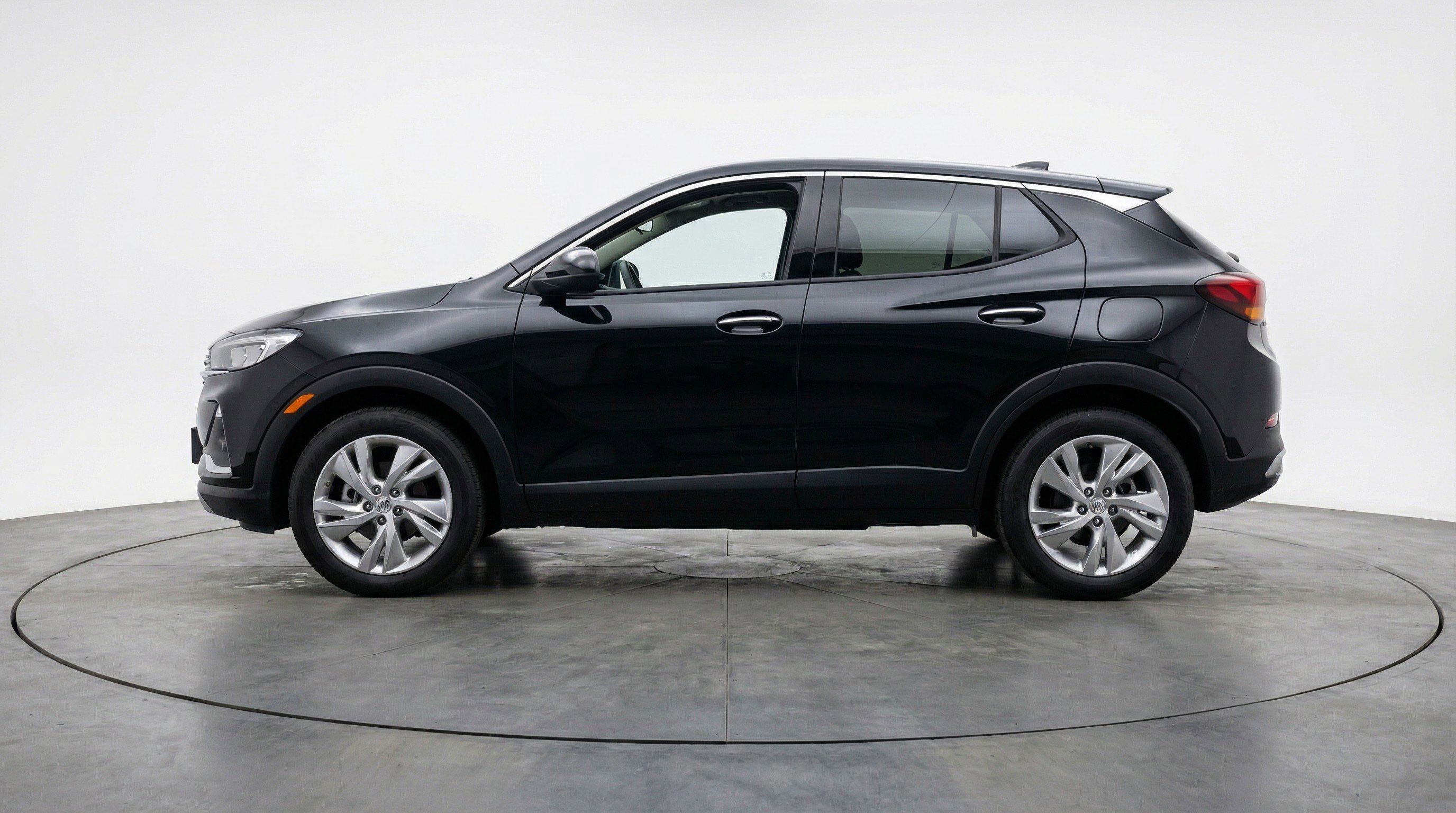 Used 2025 Buick Encore GX Preferred image 5