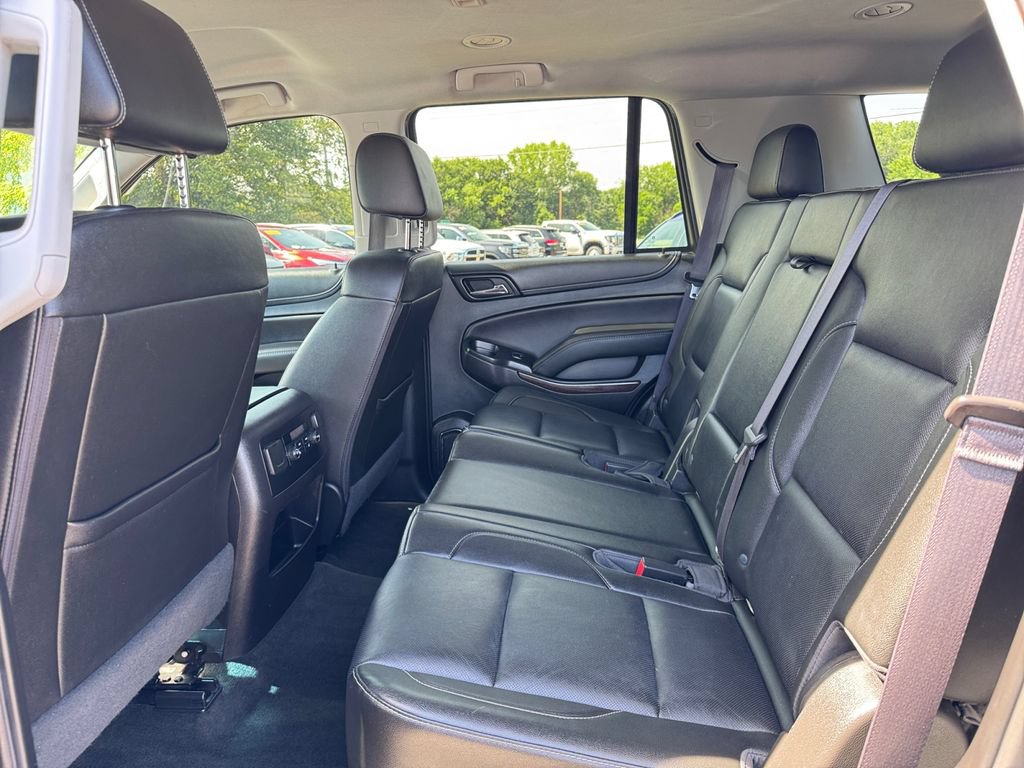 Used 2017 GMC Yukon SLT AWD/4WD image 37