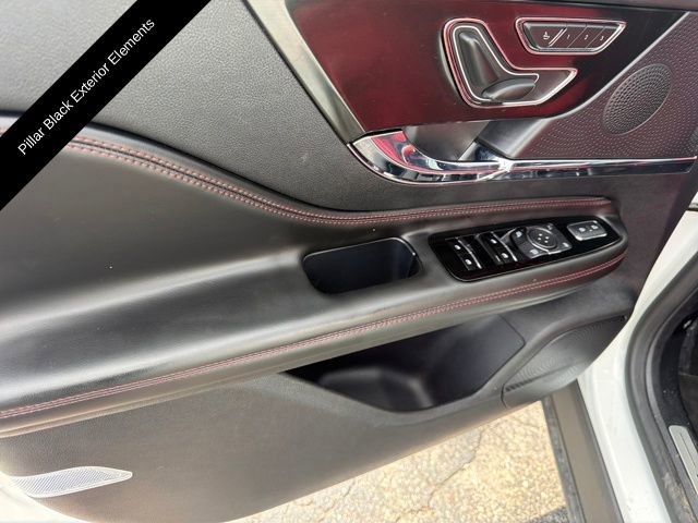 Certified 2023 Lincoln Corsair Reserve w/ Equipment Group 201A image 15