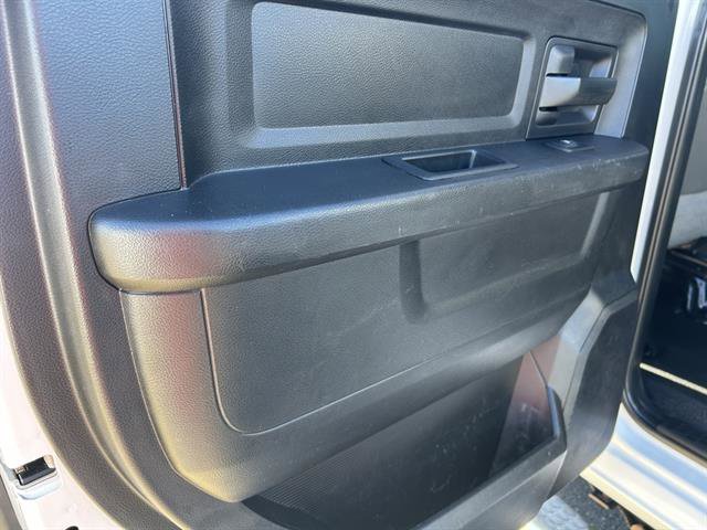 Used 2017 RAM 5500 Tradesman w/ Chrome Appearance Group image 20