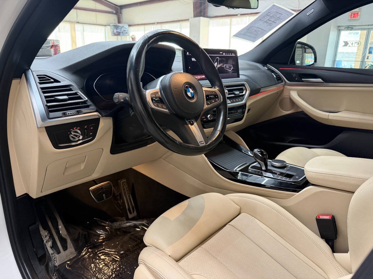 Used 2022 BMW X4 xDrive30i w/ M Sport Package 2 AWD/4WD image 19