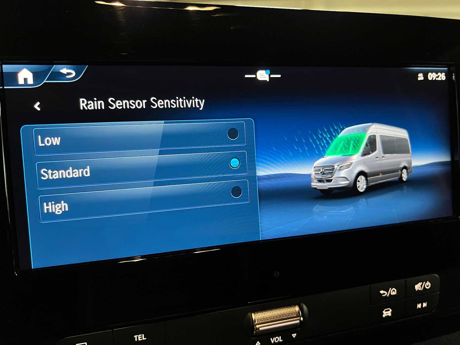 Used 2025 Mercedes-Benz Sprinter 2500 image 34