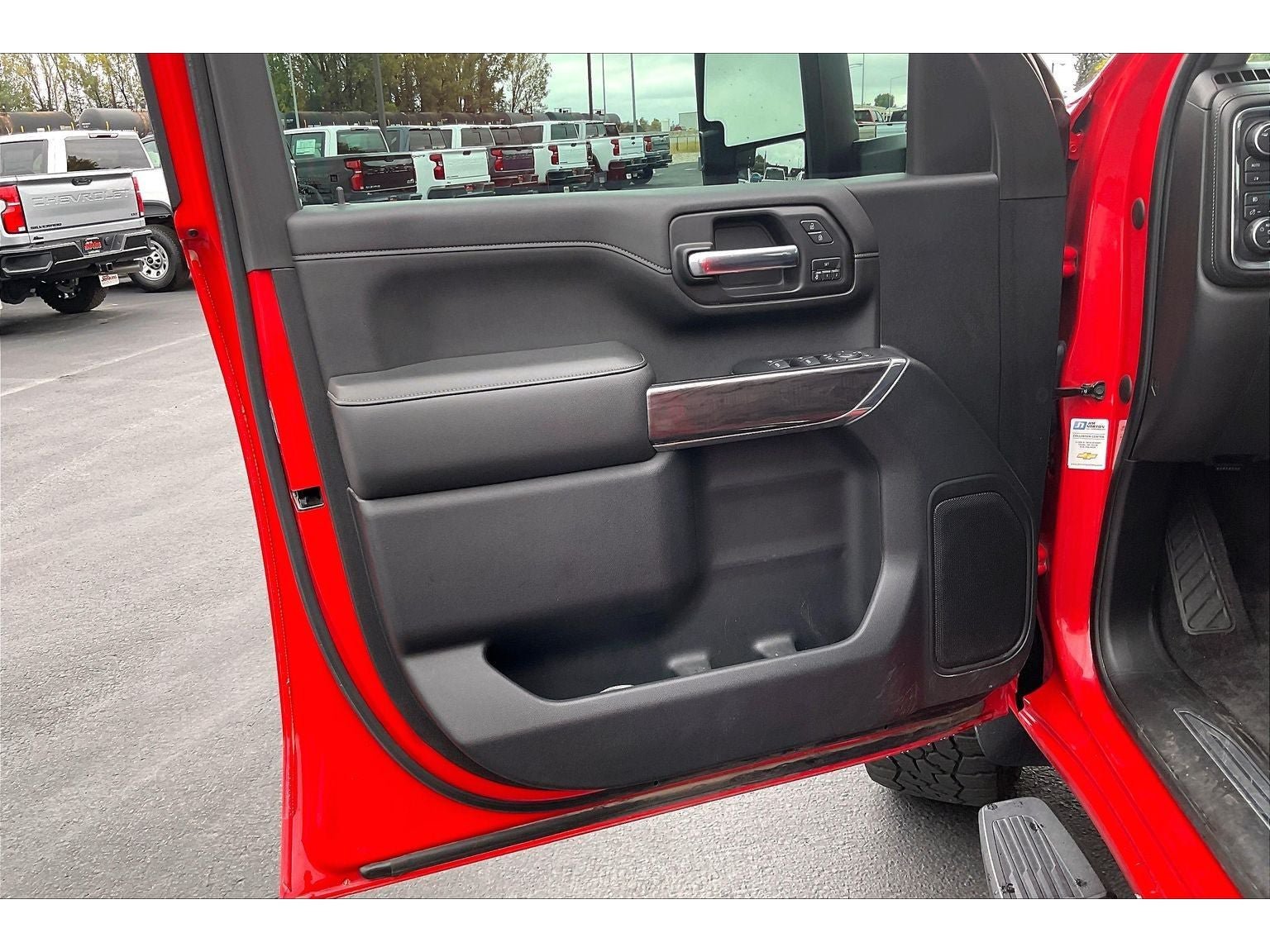 Used 2020 Chevrolet Silverado 3500 LTZ AWD/4WD image 24