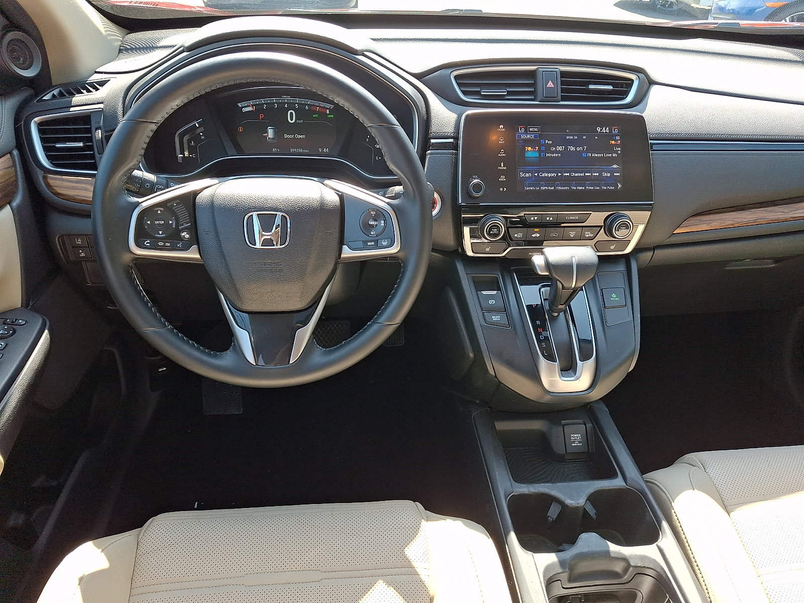 Certified 2017 Honda CR-V Touring image 10