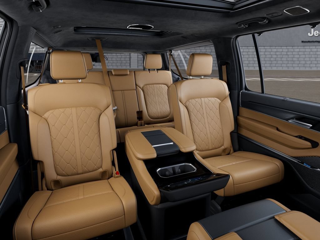 New 2026 Jeep Grand Wagoneer L Summit AWD/4WD image 15