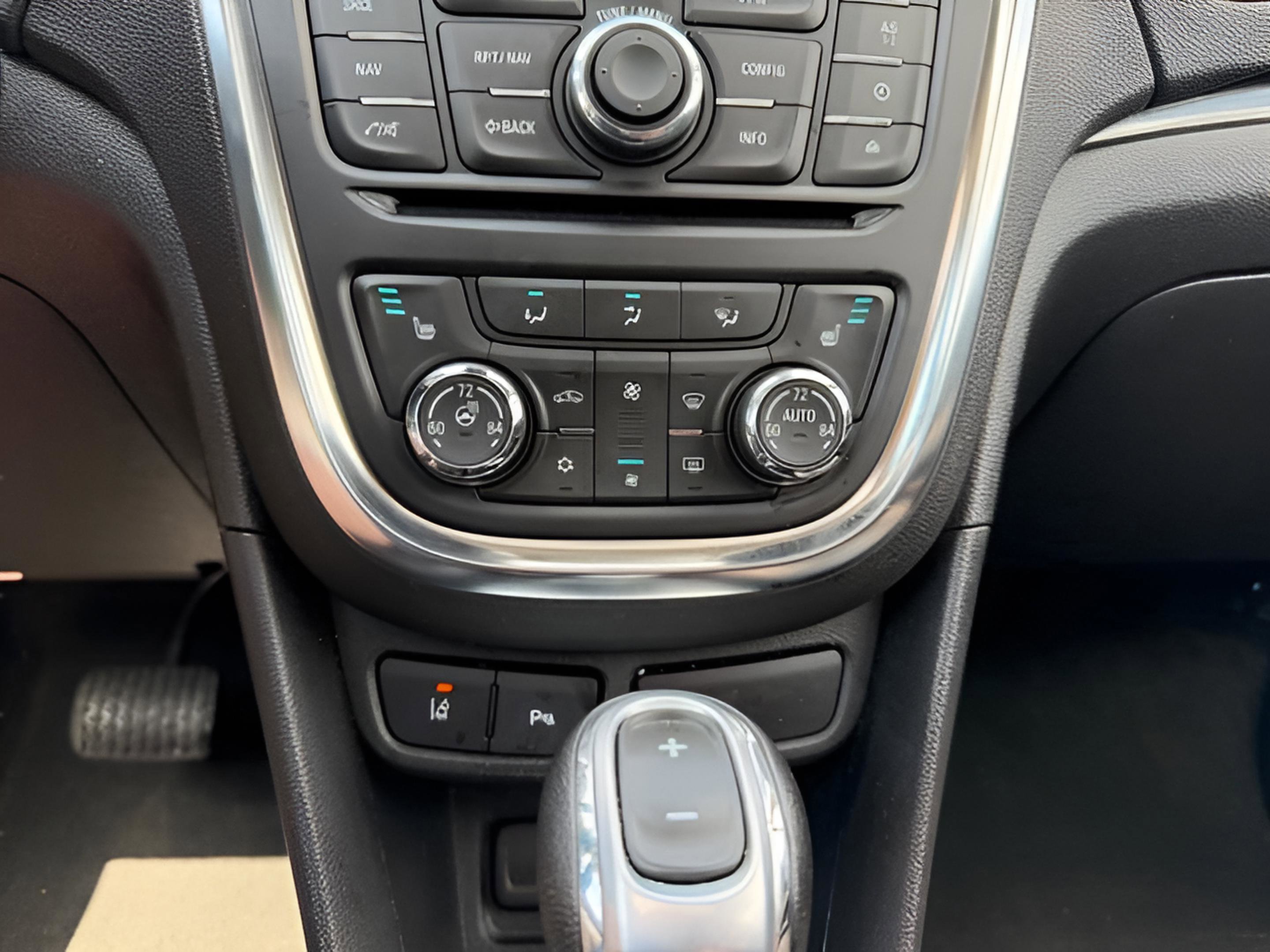 Used 2015 Buick Encore Premium FWD image 16