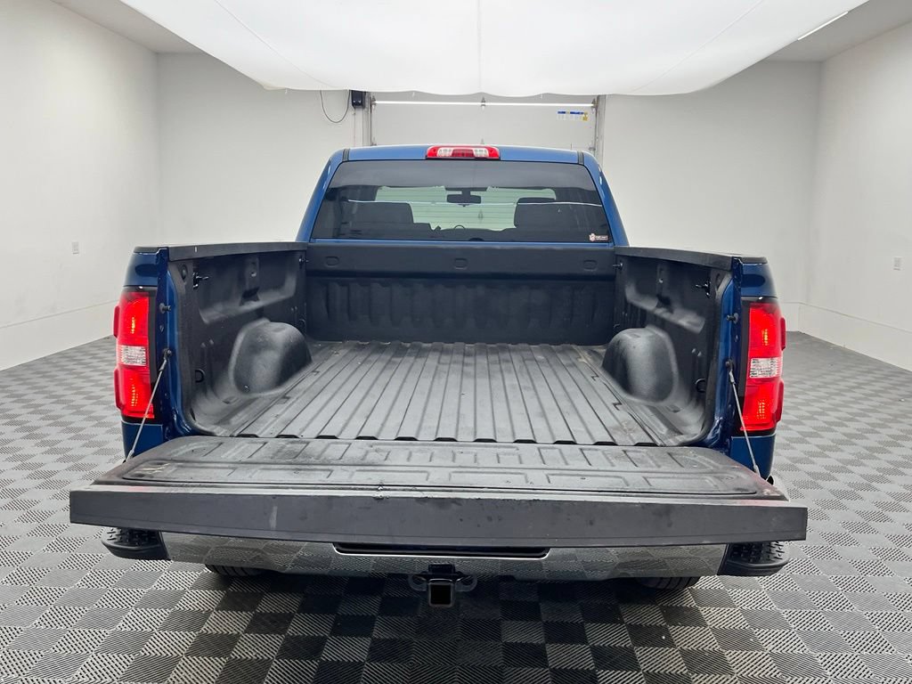 Used 2019 GMC Sierra 1500 SLE w/ SLE Value Package AWD/4WD image 10