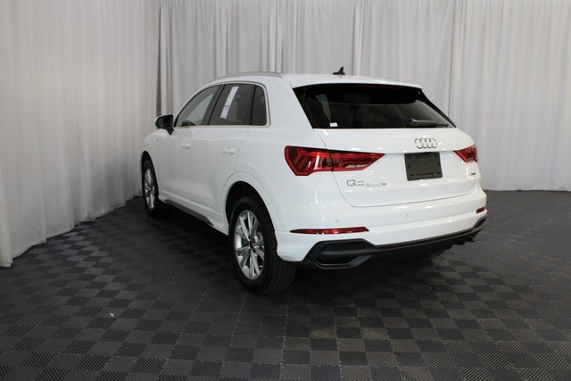 New 2025 Audi Q3 2.0T Premium image 23