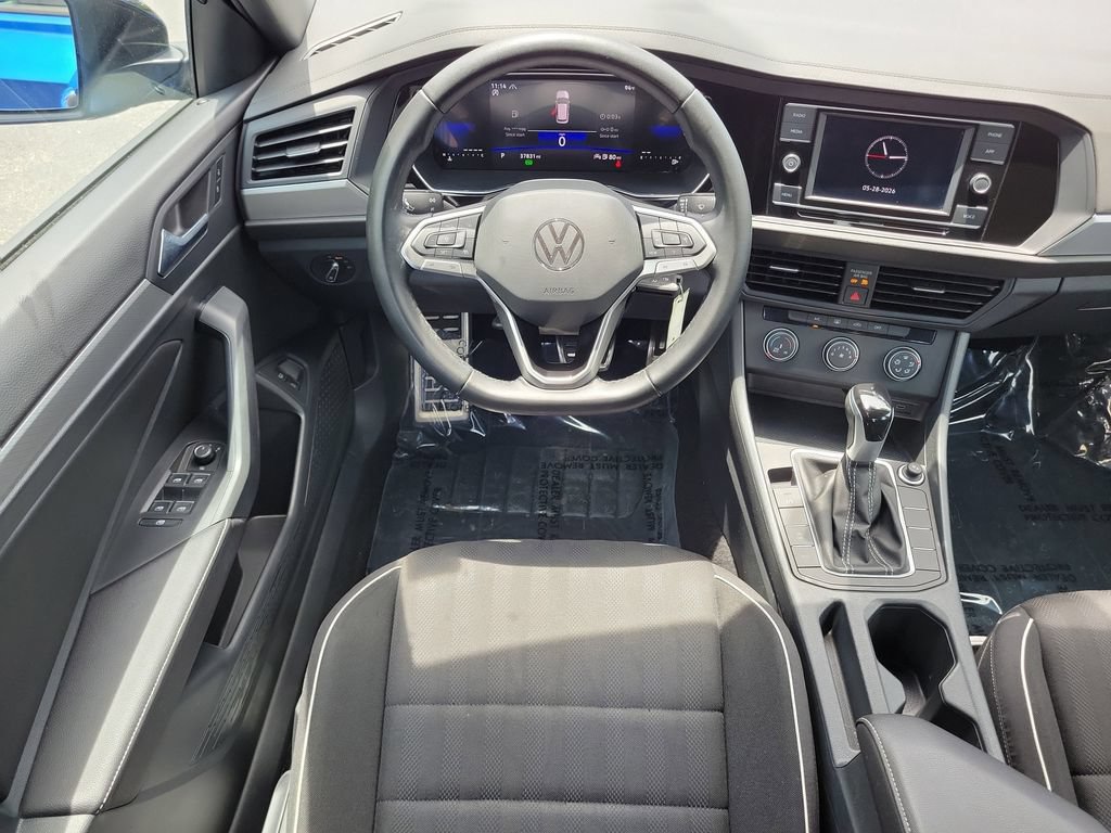 Used 2023 Volkswagen Jetta Sport FWD image 12