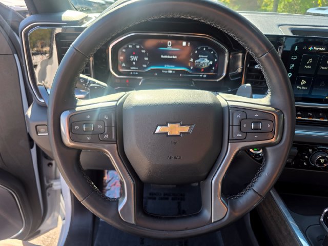 Used 2023 Chevrolet Silverado 1500 High Country w/ High Country Premium Package AWD/4WD image 29
