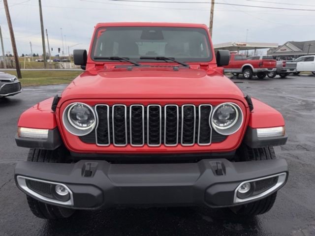 Used 2025 Jeep Wrangler Sahara 4xe image 2