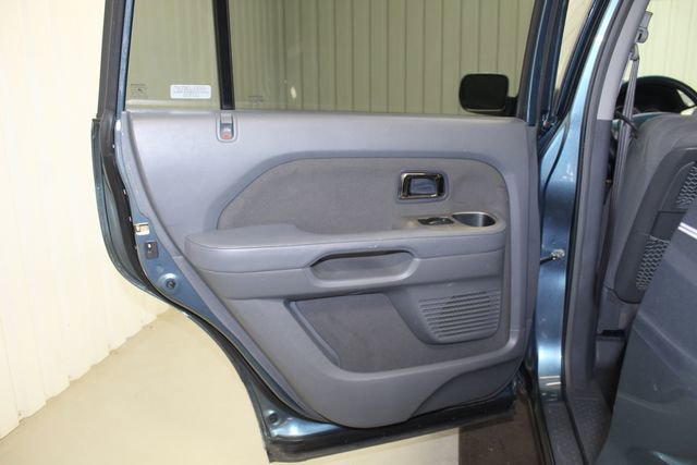 Used 2007 Honda Pilot EX image 16