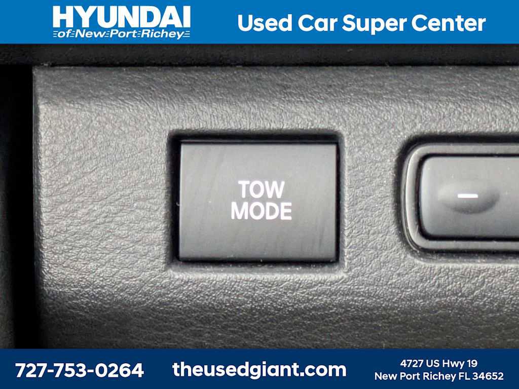 Used 2022 Nissan Frontier Pro-X w/ Technology Package image 26