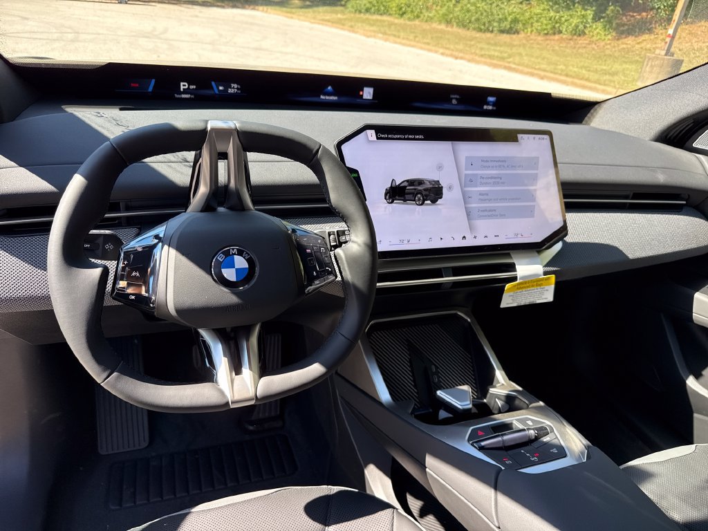 New 2027 BMW iX3 50 xDrive AWD/4WD image 18
