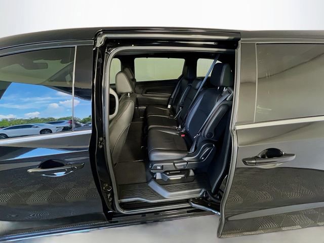 Used 2025 Honda Odyssey Sport-L image 27