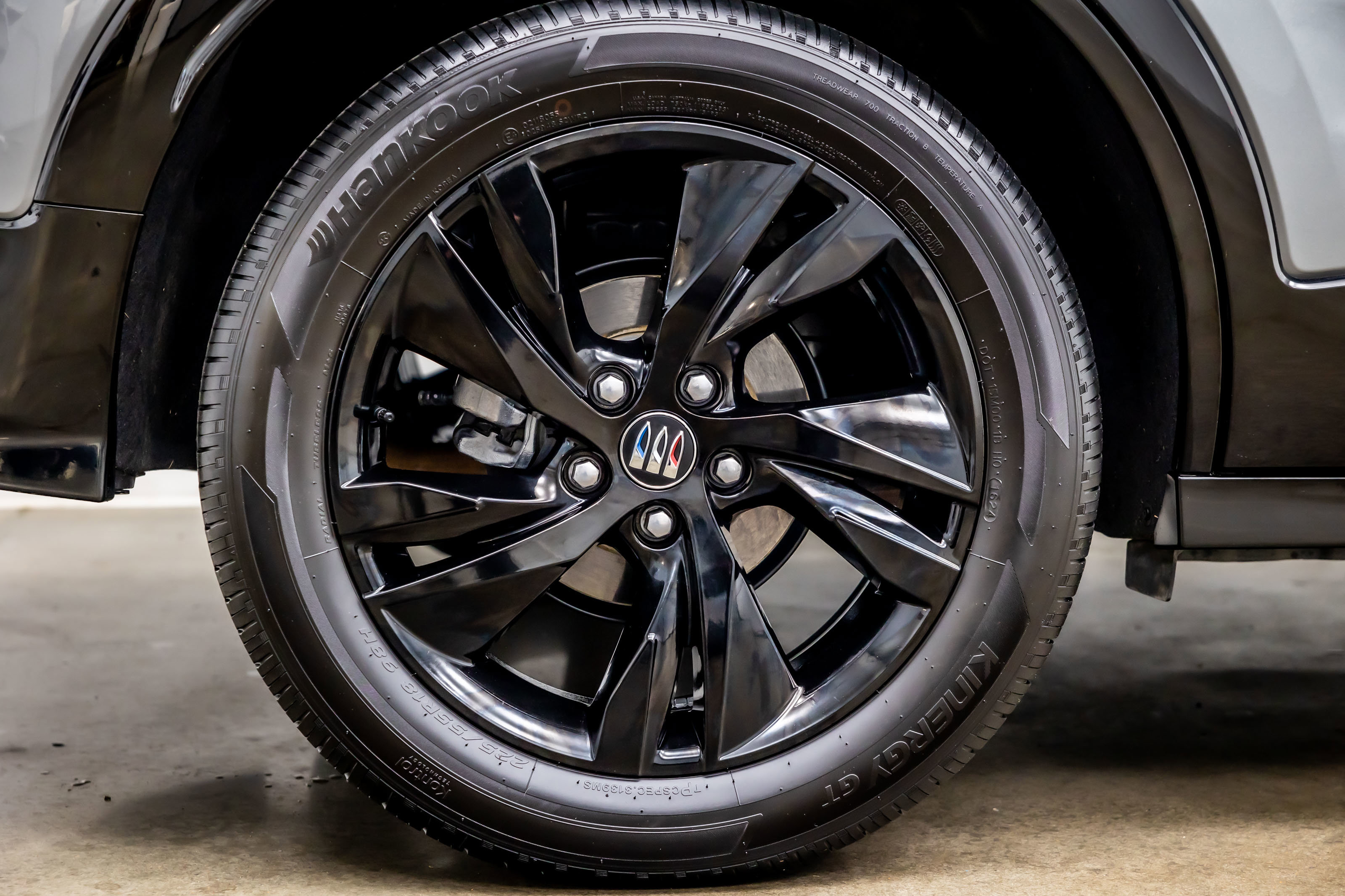 Used 2025 Buick Encore GX Sport Touring image 35