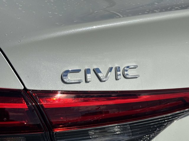 Used 2023 Honda Civic EX image 29