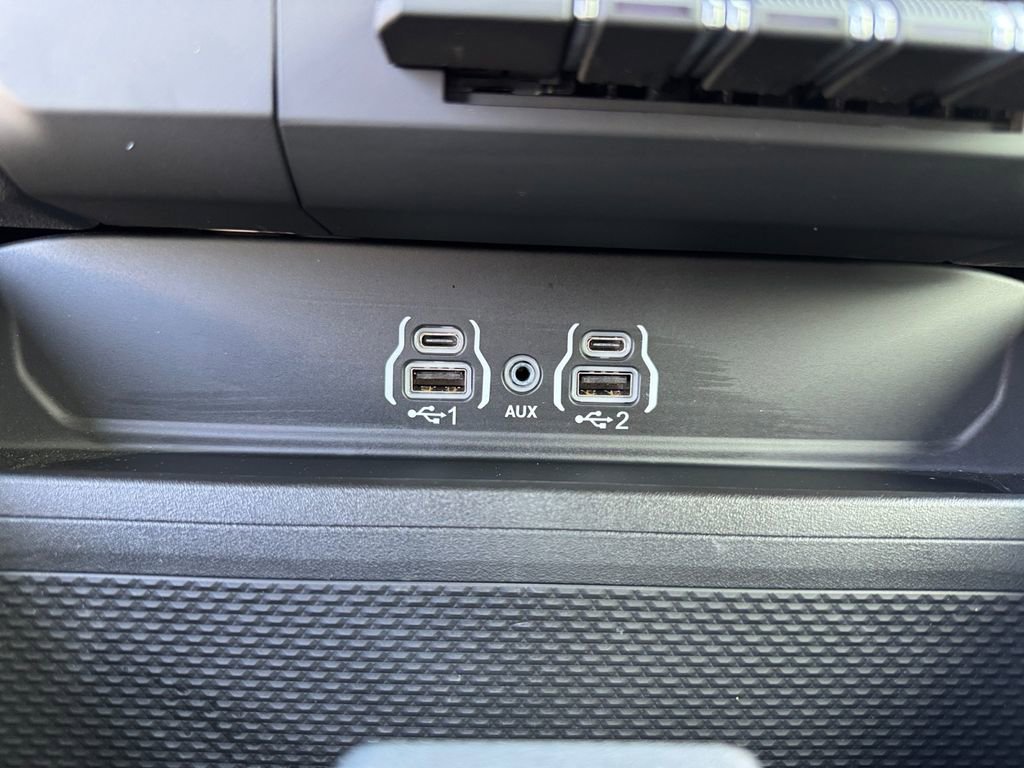 Used 2025 RAM 1500 Big Horn RWD image 27