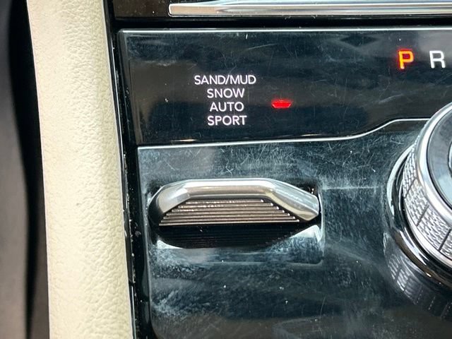 Used 2022 Jeep Grand Cherokee Limited AWD/4WD image 61